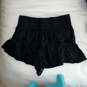 FREE PEOPLE MOVEMENT GET YOUR FLIRT ON SHORTS